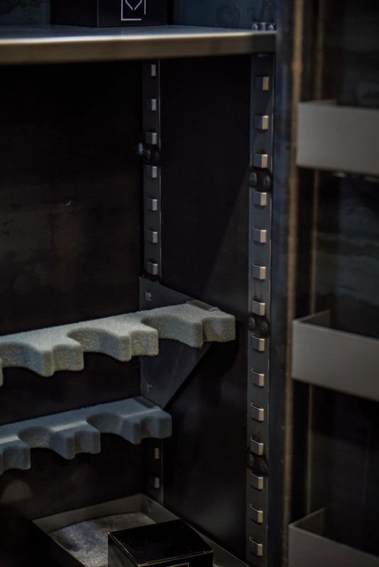 Franz Jäger Våpenskap 12/24 Mec Excl Raw 2026